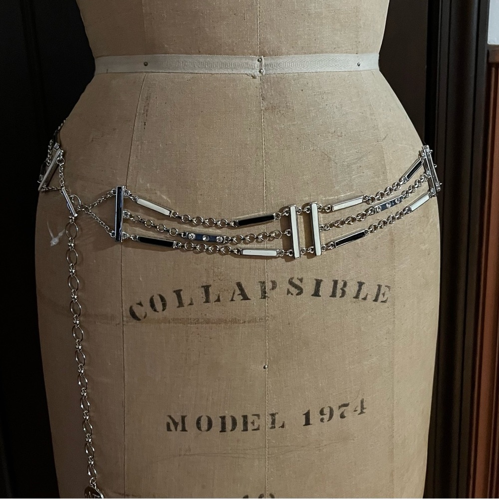 Anne Klein Silver tone Chain Belt